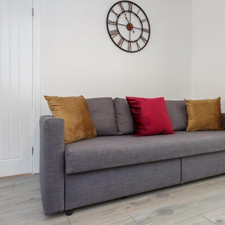 Harold House - Modern Open Plan 4 Bedroom, 3 Bathroom House In Central Southsea, Portsmouth Exteriér fotografie