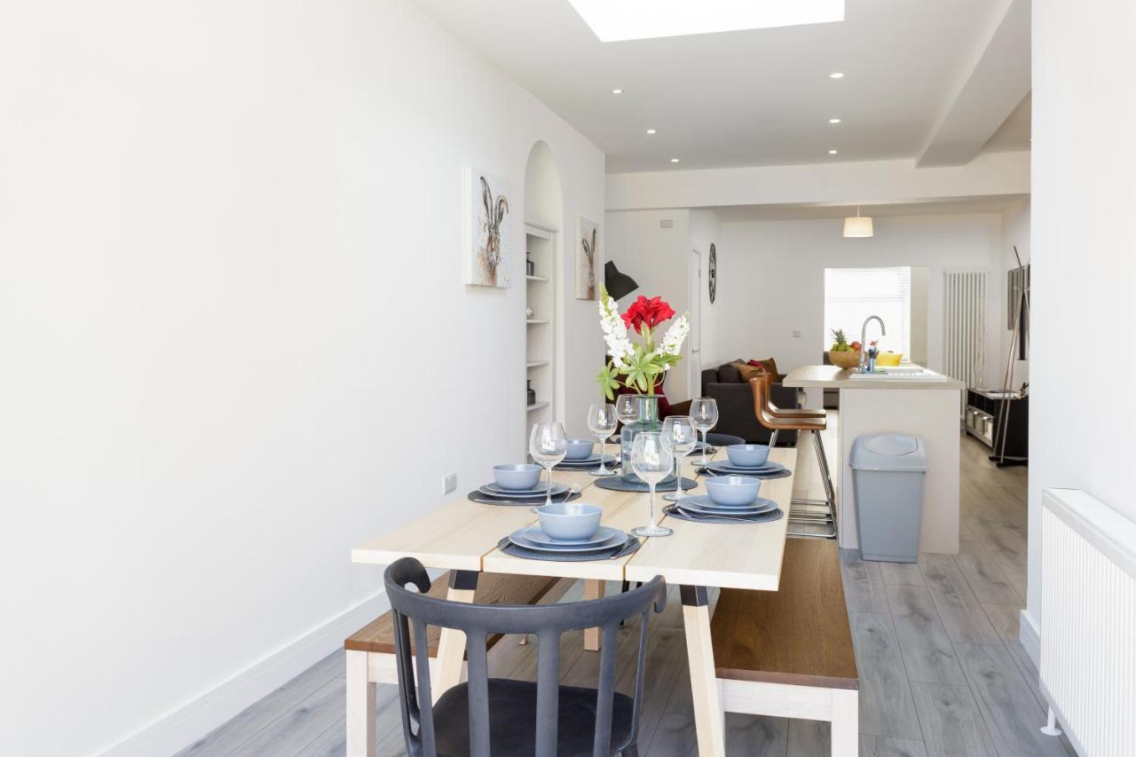 Harold House - Modern Open Plan 4 Bedroom, 3 Bathroom House In Central Southsea, Portsmouth Exteriér fotografie