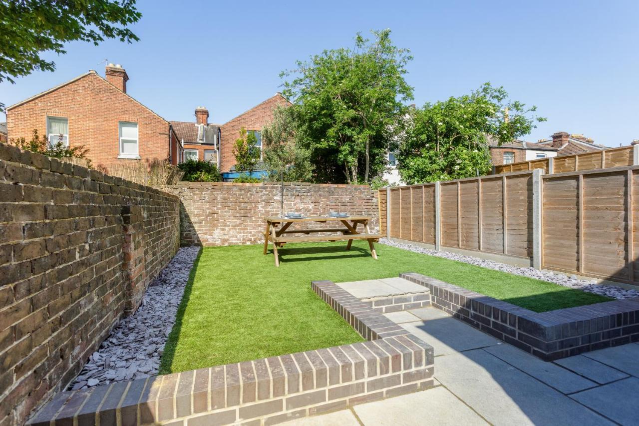 Harold House - Modern Open Plan 4 Bedroom, 3 Bathroom House In Central Southsea, Portsmouth Exteriér fotografie
