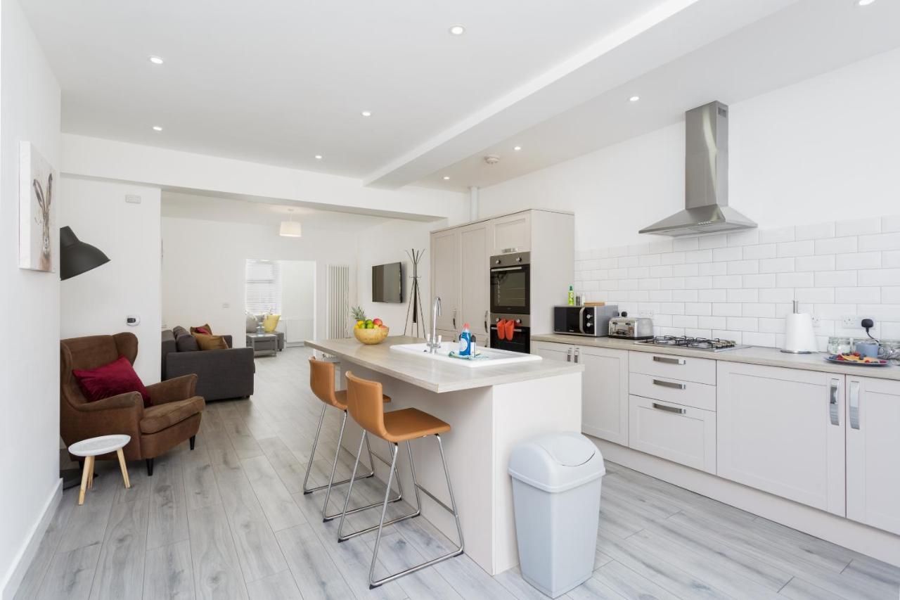 Harold House - Modern Open Plan 4 Bedroom, 3 Bathroom House In Central Southsea, Portsmouth Exteriér fotografie