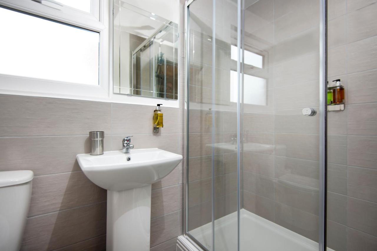 Harold House - Modern Open Plan 4 Bedroom, 3 Bathroom House In Central Southsea, Portsmouth Exteriér fotografie